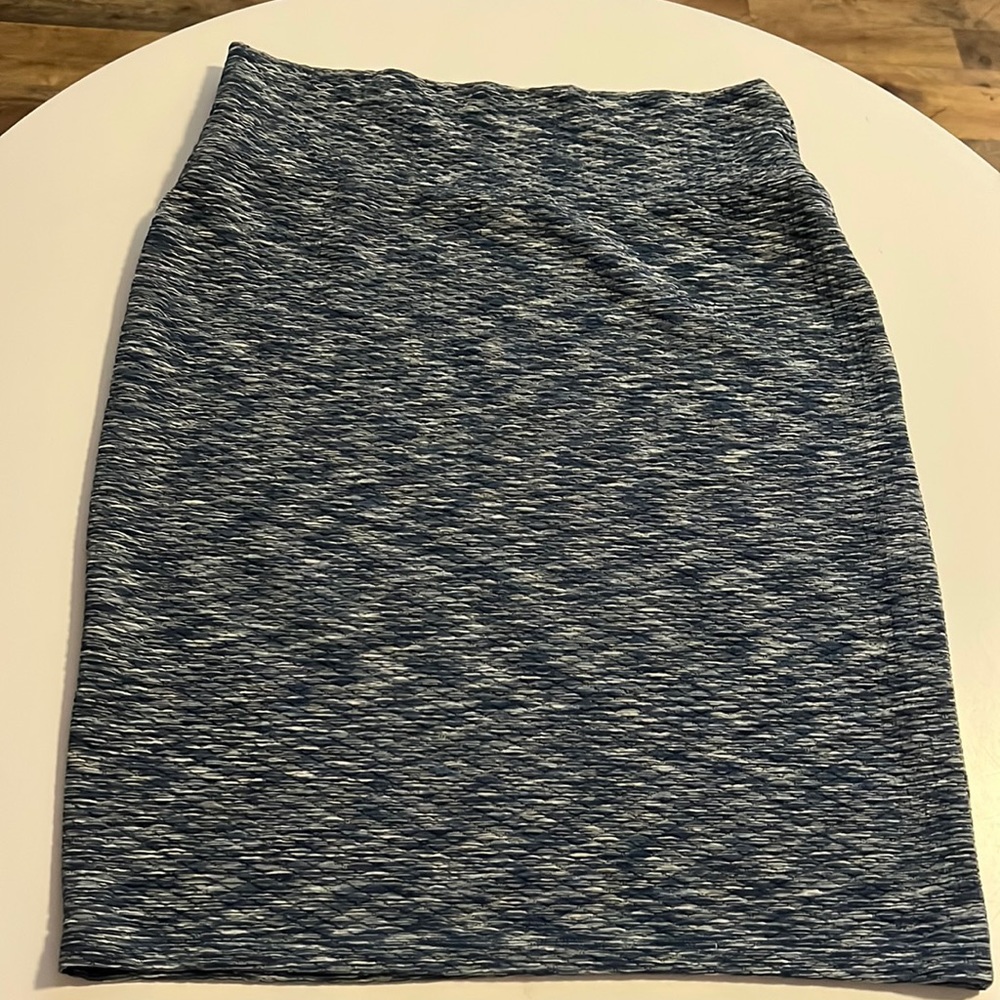 B2G1F: Lularoe Blue & White Cassie Pencil Skirt